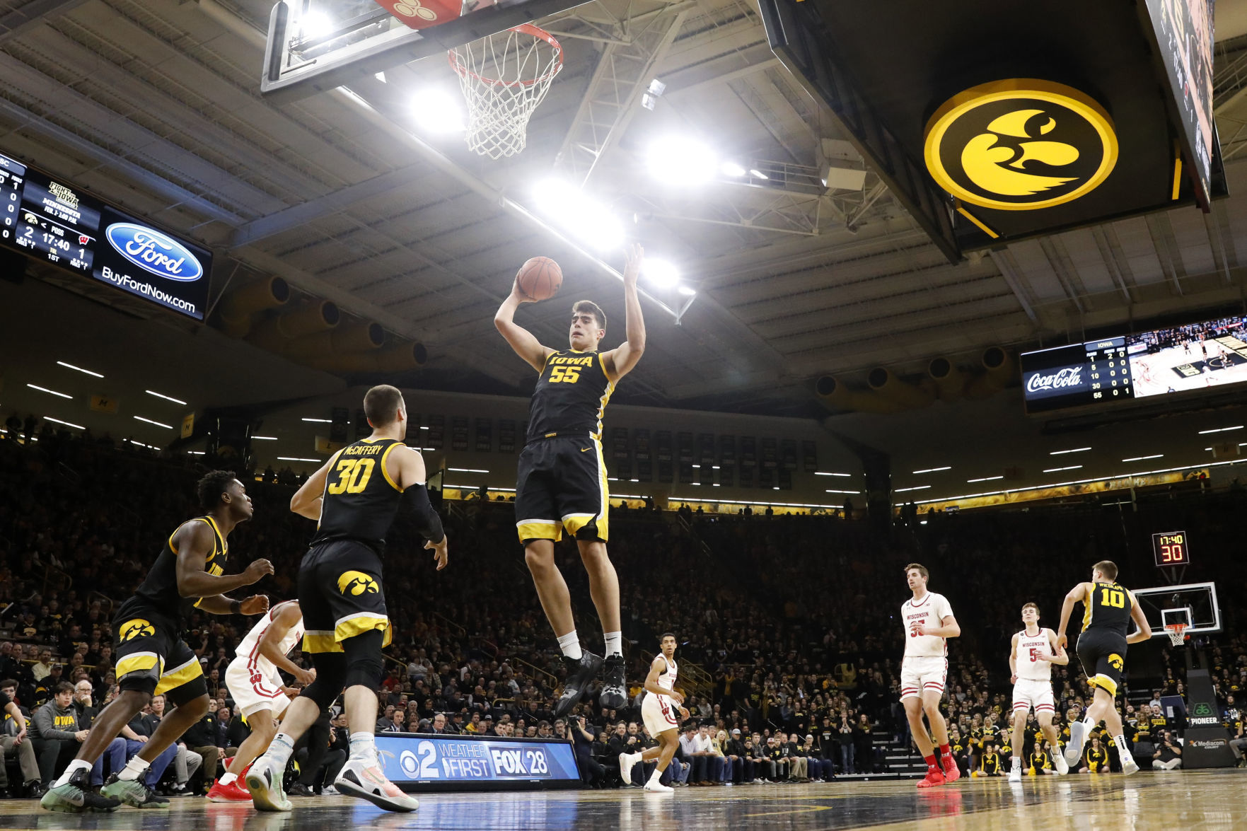 Wisconsin Iowa Basketball